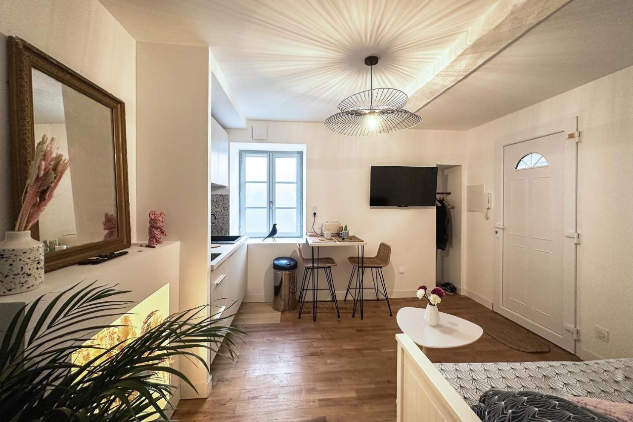 Le Petit Arth&m Ferrand Apartment